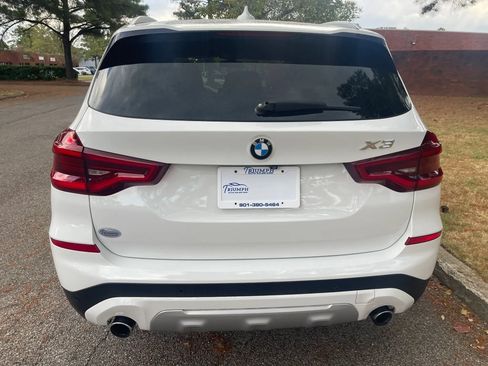 Used 2018 BMW X3 xDrive30i w/ Convenience Package AWD/4WD image 4