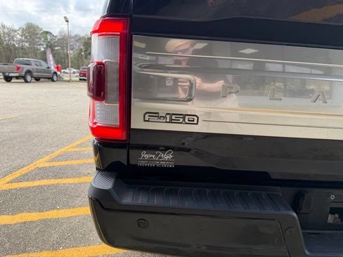 Used 2023 Ford F150 Platinum RWD image 17