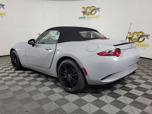 New 2025 MAZDA MX-5 Miata Club w/ Weather Package image 6