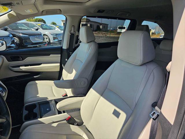 Used 2025 Honda Odyssey EX-L image 23