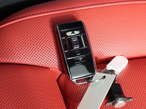 New 2026 Rolls-Royce Cullinan image 38