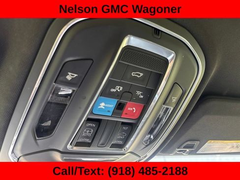 Used 2024 Jeep Grand Cherokee L Altitude AWD/4WD image 24