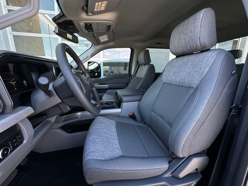 New 2026 Ford F250 XLT w/ XLT Premium Package image 31