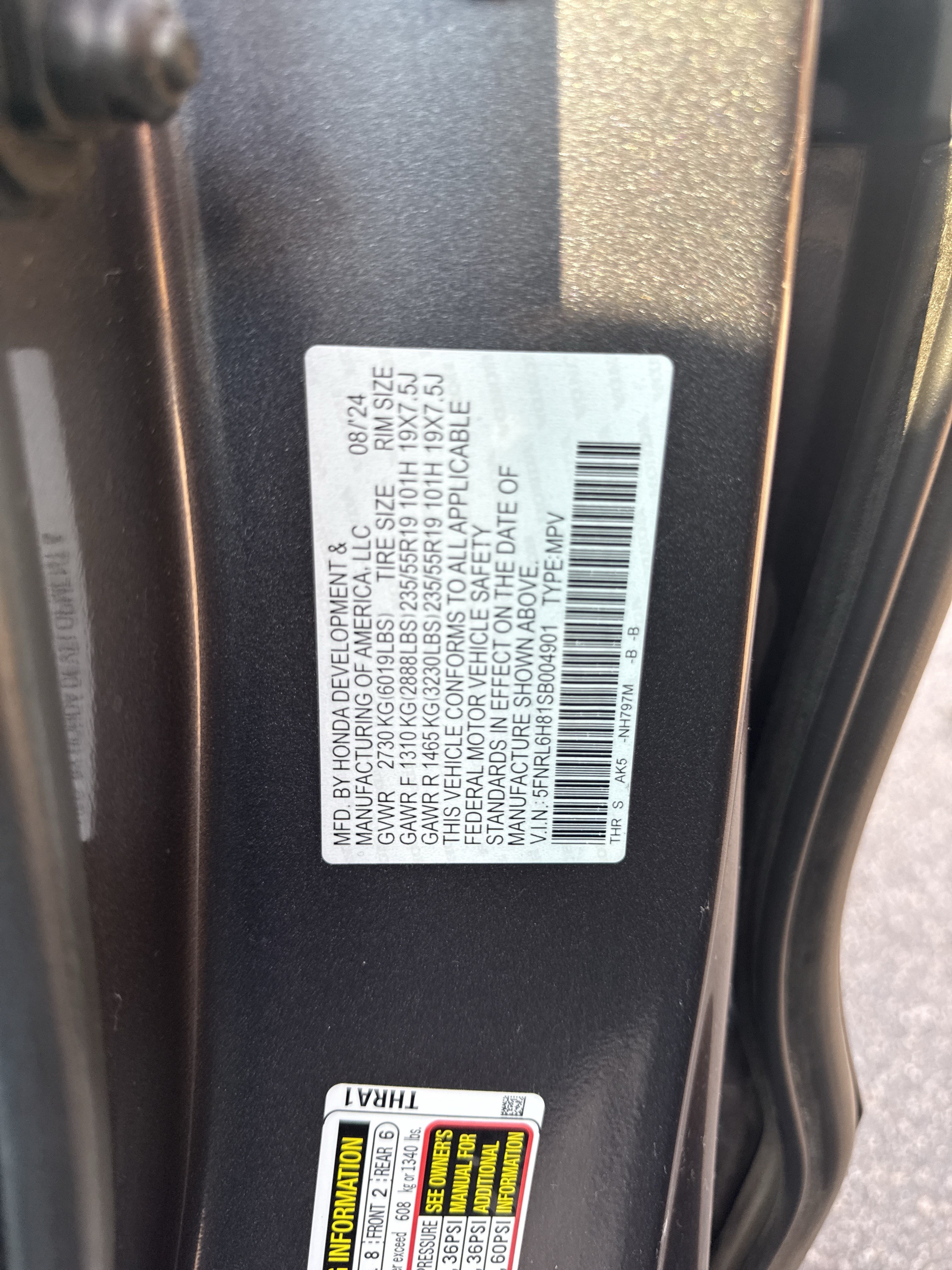 Used 2025 Honda Odyssey Touring image 3