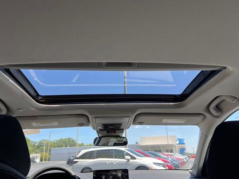 New 2025 Honda Accord SE image 23