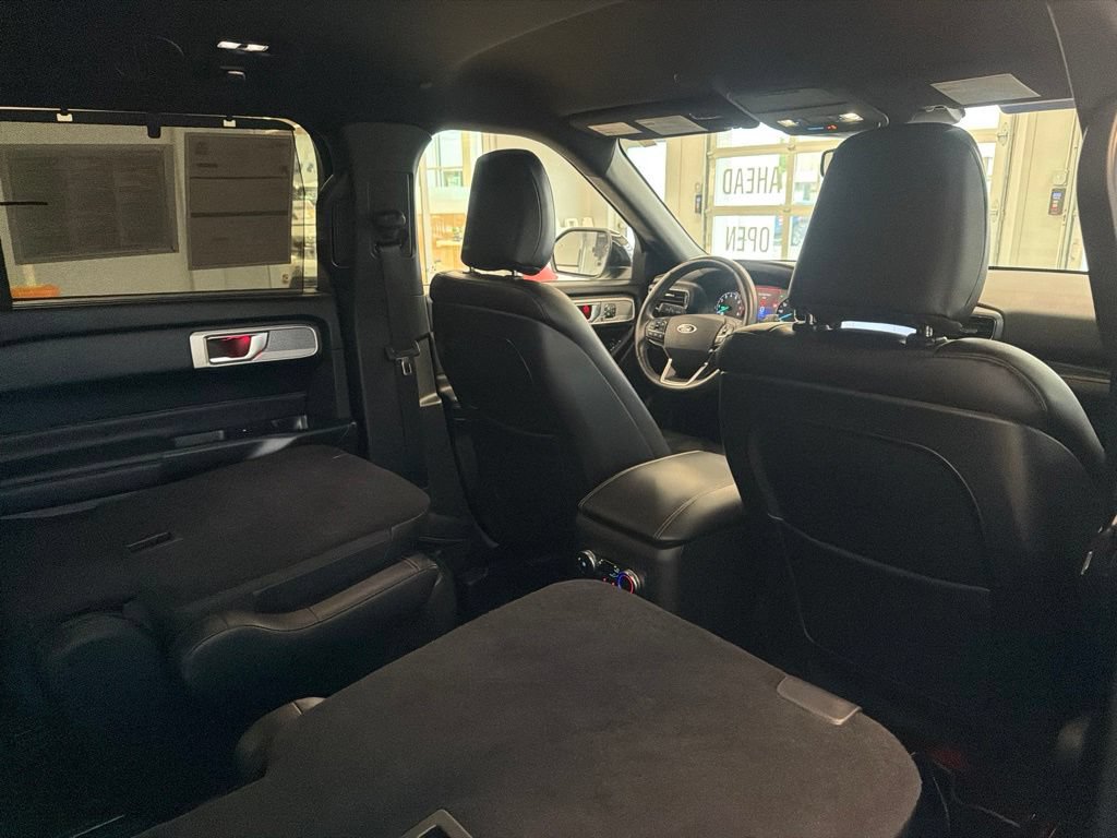 Used 2020 Ford Explorer Limited w/ Hybrid Equipment Group 310A AWD/4WD image 73