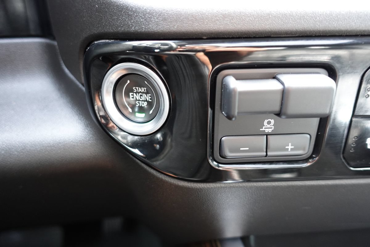 Used 2024 GMC Sierra 1500 Elevation w/ Elevation Premium Package AWD/4WD image 57