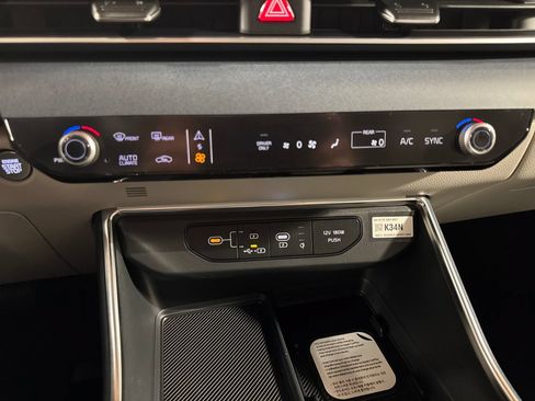 New 2026 Kia Carnival EX FWD image 20