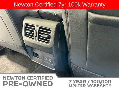 Used 2025 Nissan Rogue SL w/ SL Premium Package AWD/4WD image 16