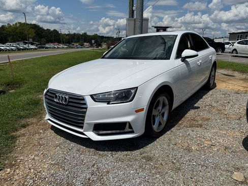 Used 2019 Audi A4 2.0T Premium w/ Convenience Package FWD image 5