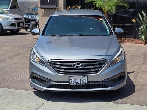 Used 2015 Hyundai Sonata Sport w/ Option Group 03 FWD image 4