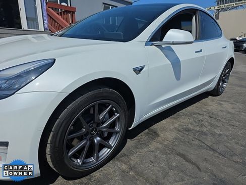 Used 2019 Tesla Model 3 Standard Range Plus image 91