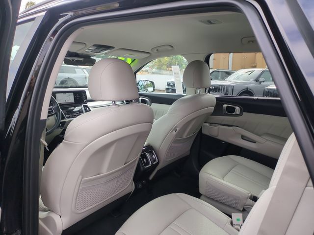 Certified 2023 Kia Sorento SX Prestige AWD/4WD image 27