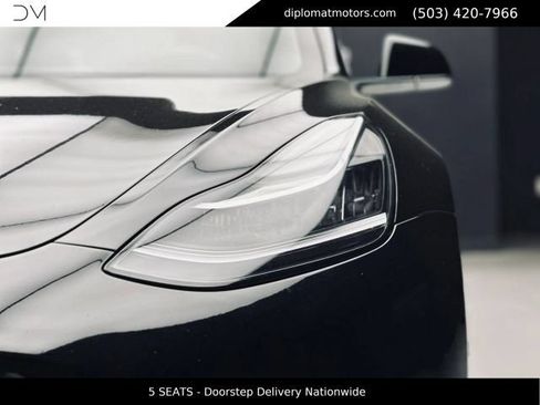 Used 2018 Tesla Model 3 Long Range RWD image 13