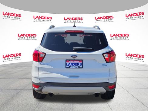 Used 2019 Ford Escape SEL AWD/4WD image 4