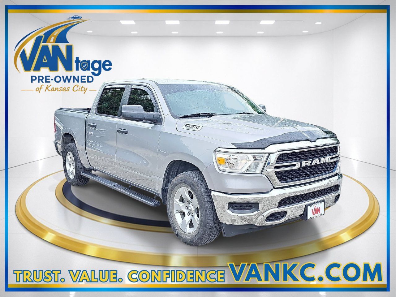 Used 2024 RAM 1500 Tradesman AWD/4WD image 3