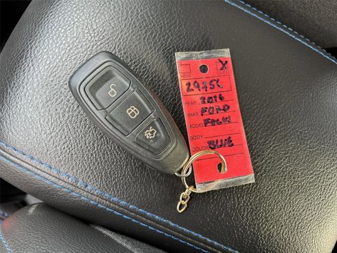 Used 2016 Ford Focus RS image 25