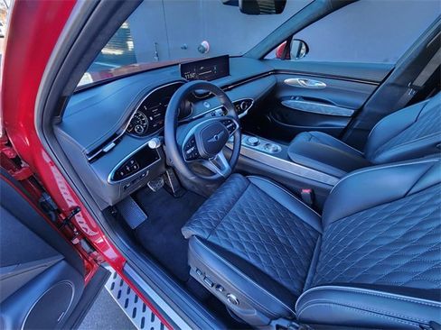 Used 2025 Genesis GV70 3.5T Sport w/ Sport Advanced Package image 5