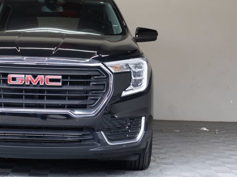 Used 2022 GMC Terrain SLE FWD image 5