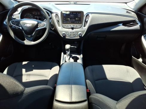 Used 2023 Chevrolet Malibu LT FWD image 12