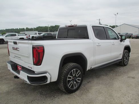 New 2026 GMC Sierra 1500 AT4 w/ AT4 Premium Package AWD/4WD image 5
