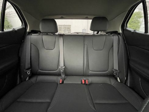 Used 2024 Buick Encore GX Sport Touring image 30