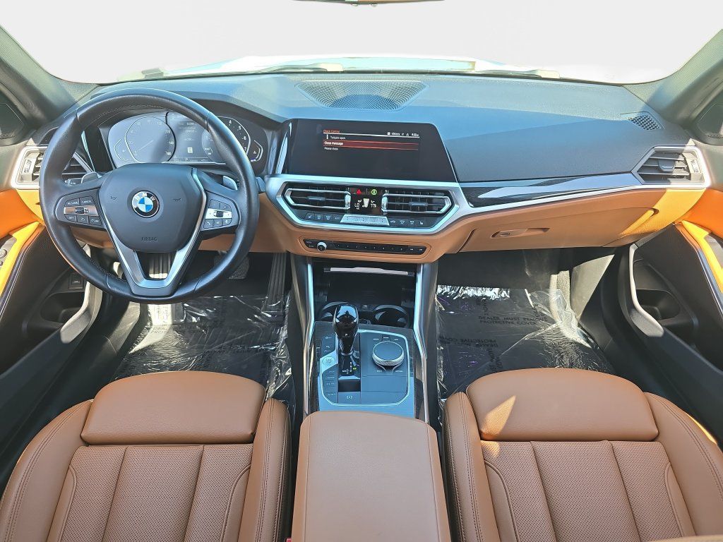 Used 2022 BMW 330i Sedan w/ Driving Assistance Package RWD image 10