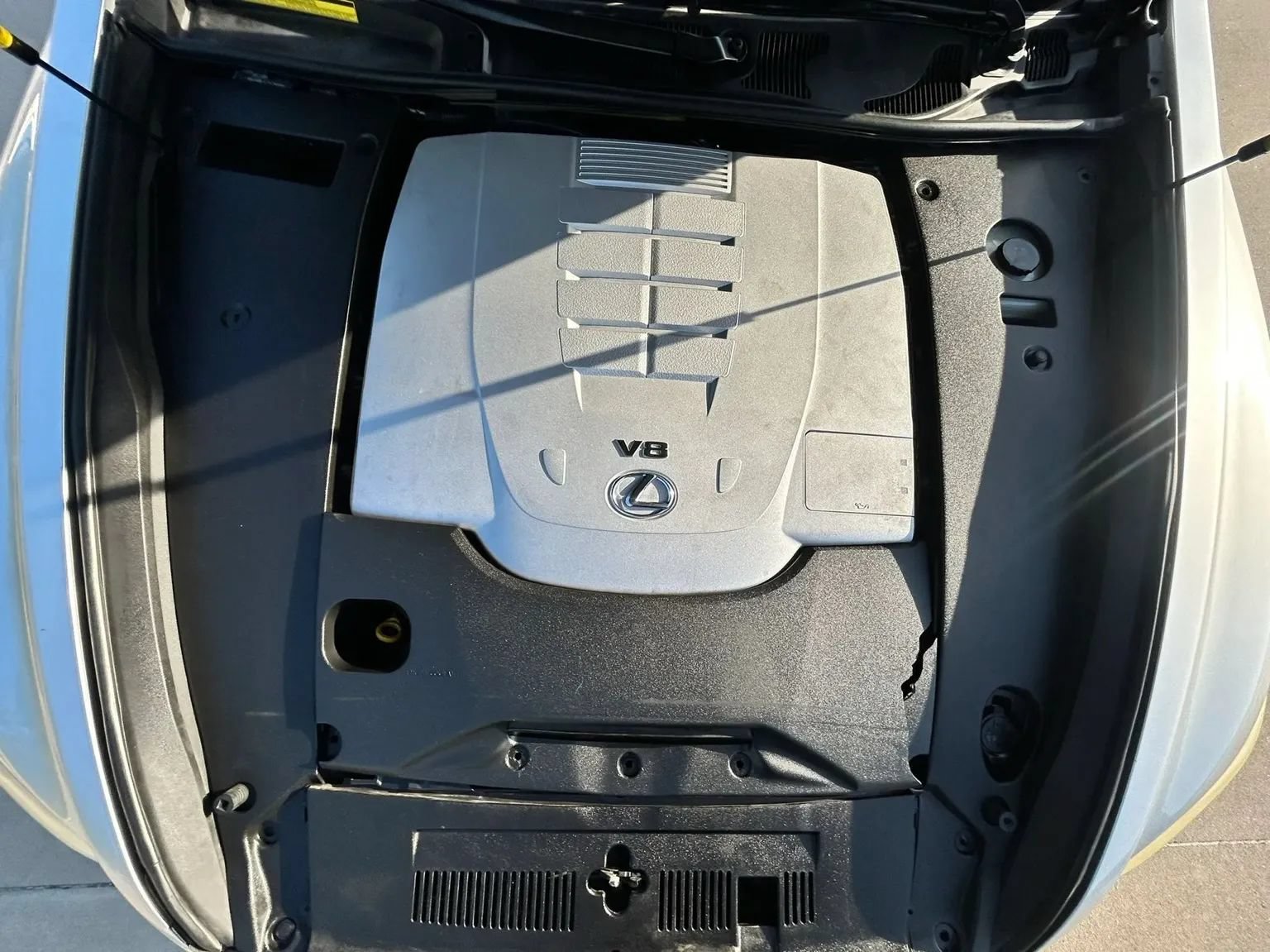 Used 2013 Lexus LS 460 w/ F-Sport Pkg RWD image 27