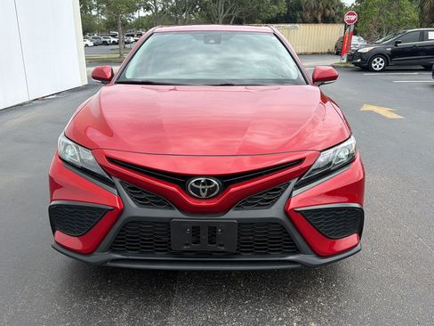 Used 2023 Toyota Camry SE FWD image 6