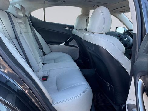 Used 2009 Lexus IS 250 AWD image 20