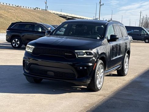 Used 2023 Dodge Durango GT image 16