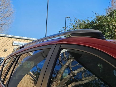 Used 2017 Toyota RAV4 Limited image 5