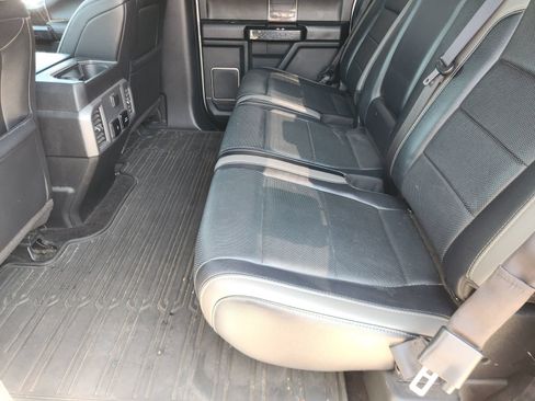 Used 2018 Ford F150 Raptor w/ Equipment Group 802A Luxury AWD/4WD image 34
