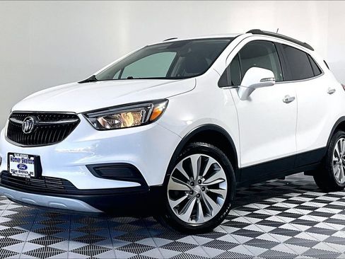 Used 2019 Buick Encore Preferred FWD image 2