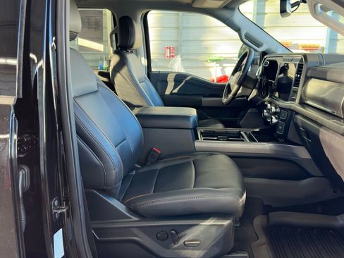 Used 2026 Ford F250 Lariat w/ Tremor Off-Road Package image 18