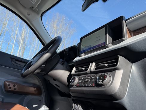 Certified 2024 Ford Maverick Lariat image 34