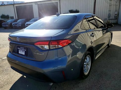 Used 2020 Toyota Corolla LE image 12