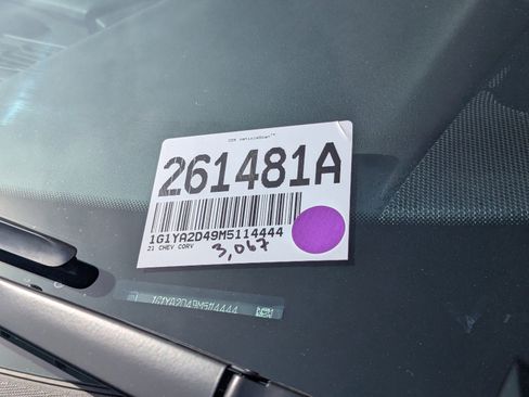 Used 2021 Chevrolet Corvette Stingray Coupe w/ Battery Protection Package image 40