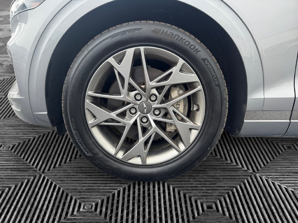 Used 2025 Genesis GV70 2.5T AWD/4WD image 14