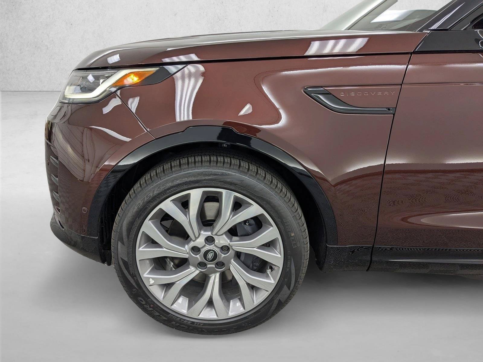 New 2026 Land Rover Discovery Limited Edition AWD/4WD image 22