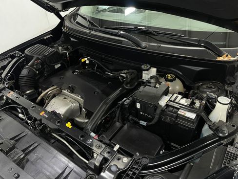 Used 2018 GMC Terrain Denali w/ Advanced Safety Package image 28