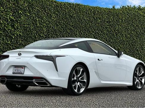 Used 2018 Lexus LC 500 Coupe w/ Performance Package RWD image 4