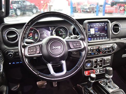 Used 2022 Jeep Wrangler Unlimited Rubicon 4xe w/ Cold Weather Group image 12