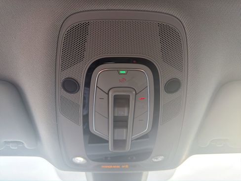 Used 2023 Audi Q5 2.0T Premium image 15