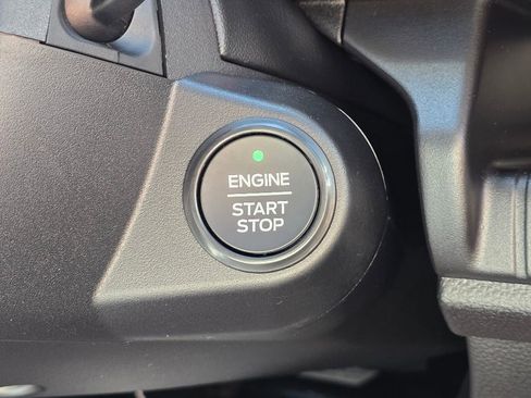 New 2025 Ford Ranger Lariat w/ FX4 Off-Road Package image 18