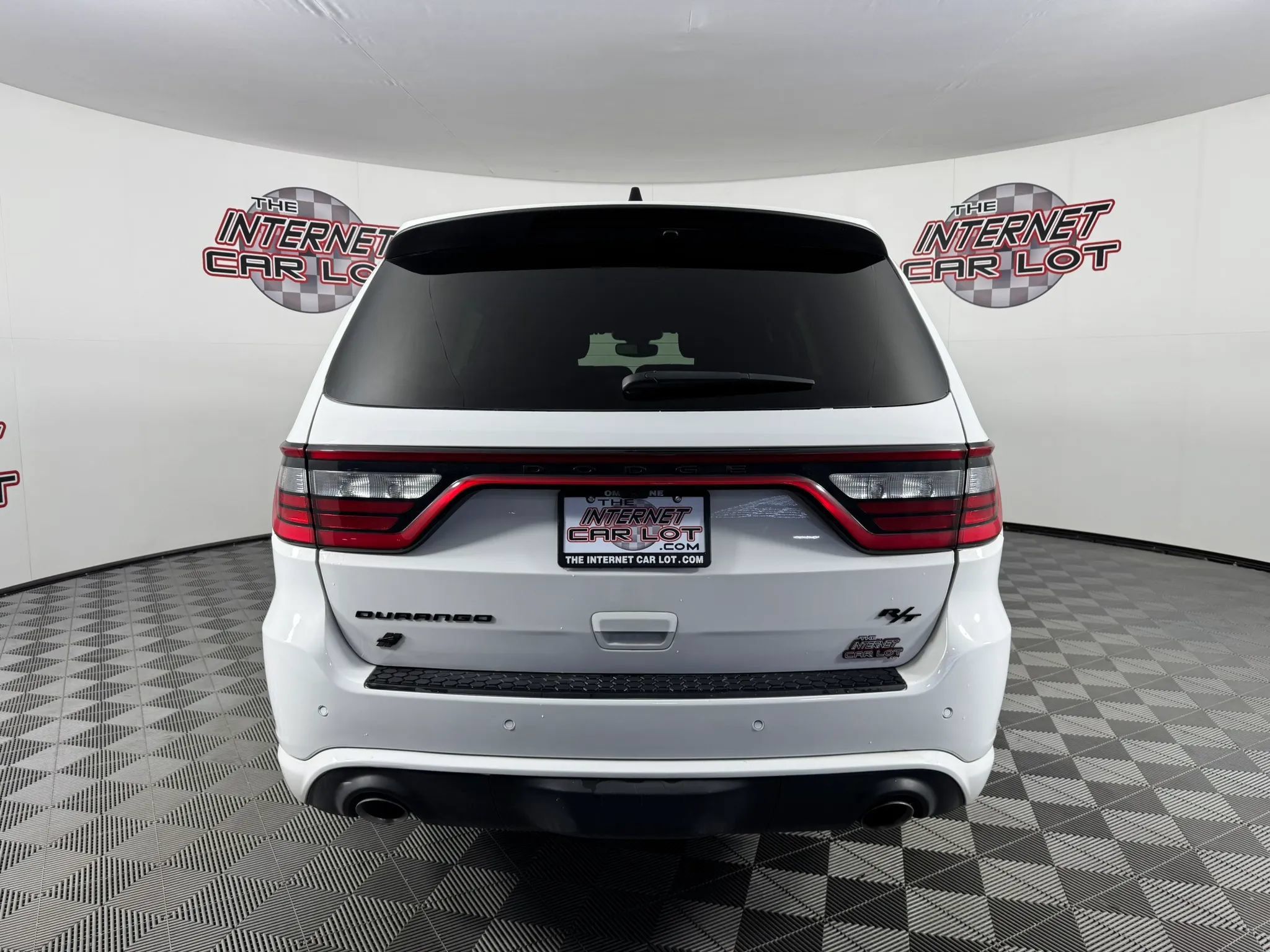 Used 2024 Dodge Durango R/T w/ Tow 'N Go Package AWD/4WD image 6