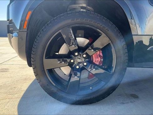 Used 2022 Land Rover Defender 110 X image 9