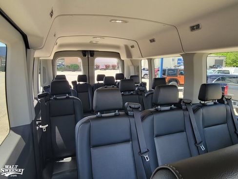 Used 2024 Ford Transit 350 XL RWD image 10