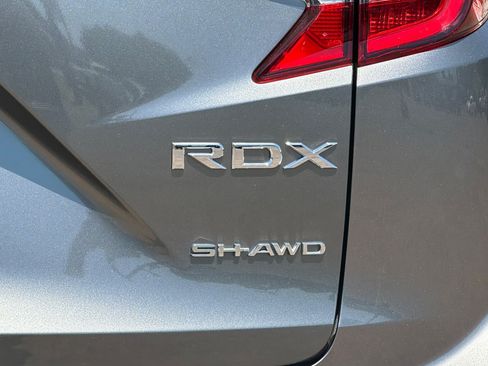 Used 2025 Acura RDX SH-AWD w/ Advance Package image 8