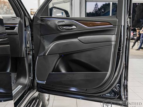 Used 2021 Cadillac Escalade ESV Premium Luxury w/ LPO, Floor Liner Package AWD/4WD image 47